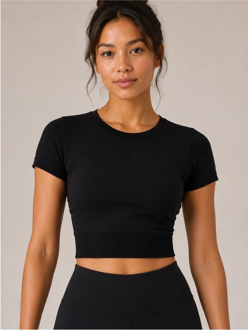 Offline by Aerie Sidewalk Seamless Crop Top in Black -NWT